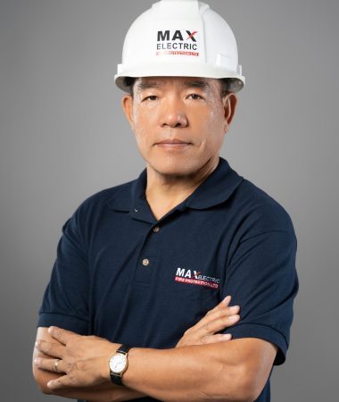 <span style="font-size:0.7em;color:#AAA">建筑电工证书班</span><br>Max Liu